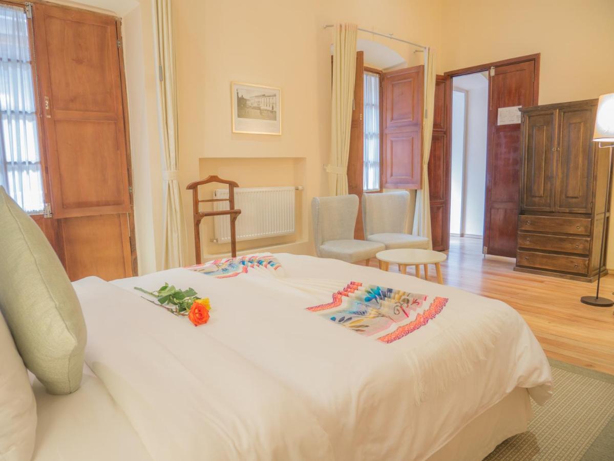 Casa El Eden Hotel Quito Bagian luar foto