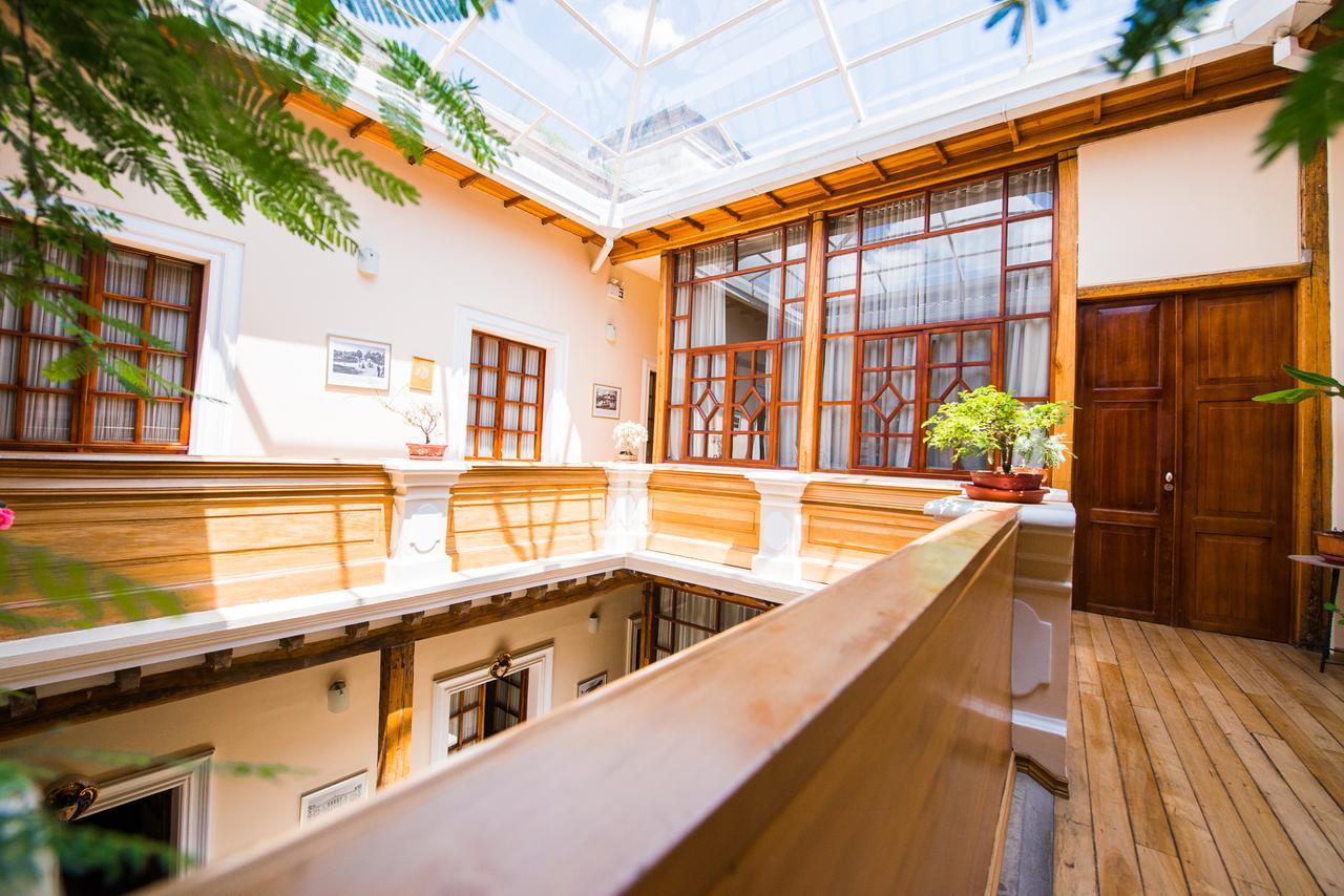 Casa El Eden Hotel Quito Bagian luar foto